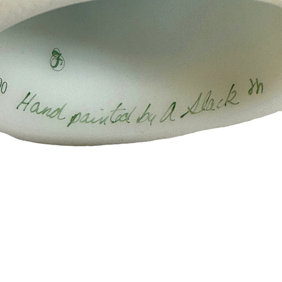 Vintage Fenton Santa Figurine Glass  Signed Amy Slack Limited 1000 Blue Rare - Picture 6 of 9